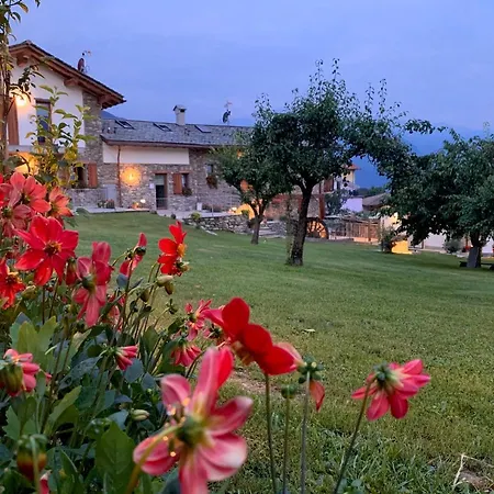 La Volta - Molino Maufet Mühle - Patio On The Garden *
